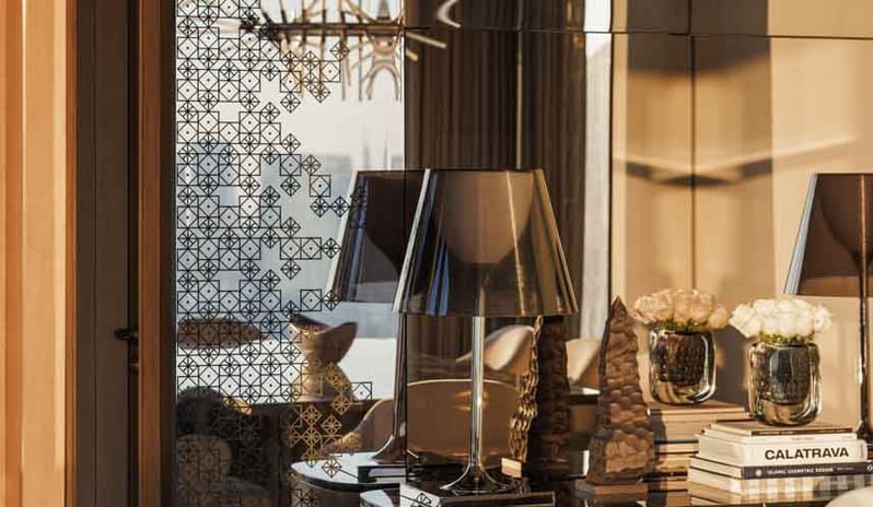 middle-east-holidays-dubai-one-only-royal-mirage-residence-spa-hotel - skyline-loft-sideboard