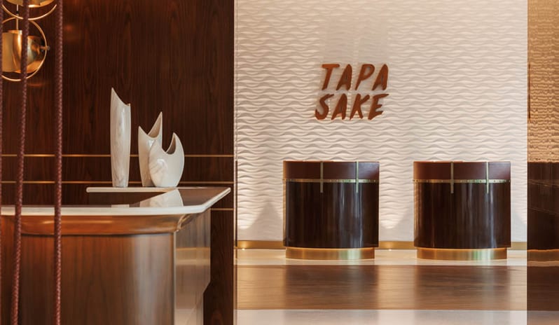 middle-east-holidays-dubai-one-only-royal-mirage-residence-spa-hotel -tapasake-restaurant-entrance