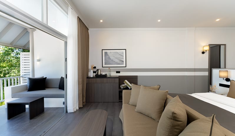 indian-ocean-holidays-maldives-sun-siyam-olhuveli-beach-pavilion-bedroom