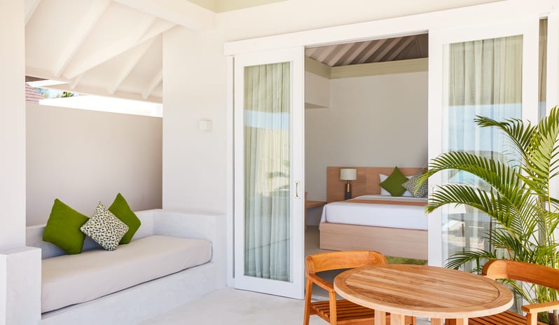 indian-ocean-holidays-maldives-sun-siyam-olhuveli-grand- beach-villa-with-pool