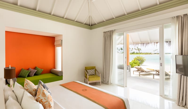 indian-ocean-holidays-maldives-sun-siyam-olhuveli-grand beach-villa