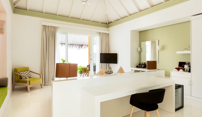 indian-ocean-holidays-maldives-sun-siyam-olhuveli-grand beach-villa