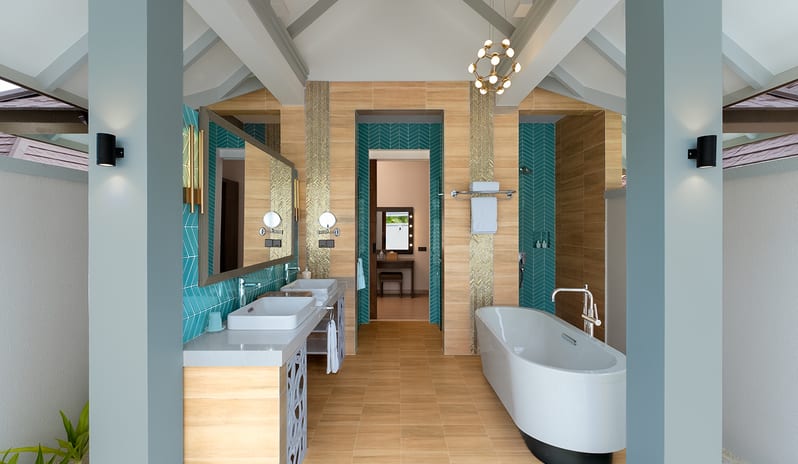 indian-ocean-holidays-maldives-sun-siyam-olhuveli-grand- beach-suite-with-pool