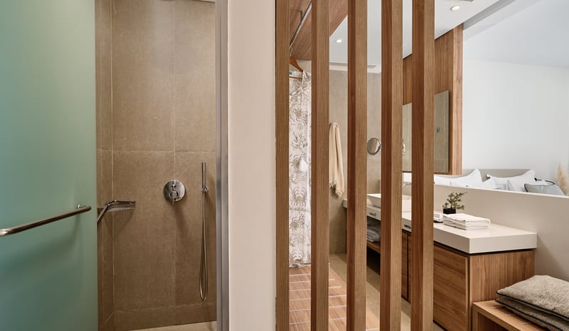 europe-holidays-greece-rhodes-gennadi-grand-resort-double- private-pool-sea-view