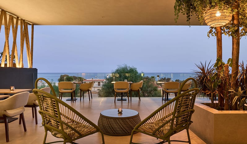 europe-holidays-greece-rhodes-gennadi-grand-resort-grevin-bar
