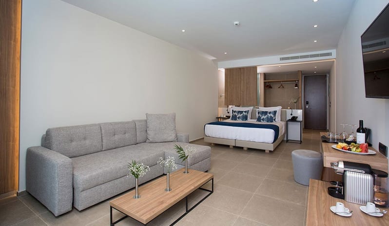 europe-holidays-greece-rhodes-gennadi-grand-resort-junior-suite-with-private-pool-garden-view