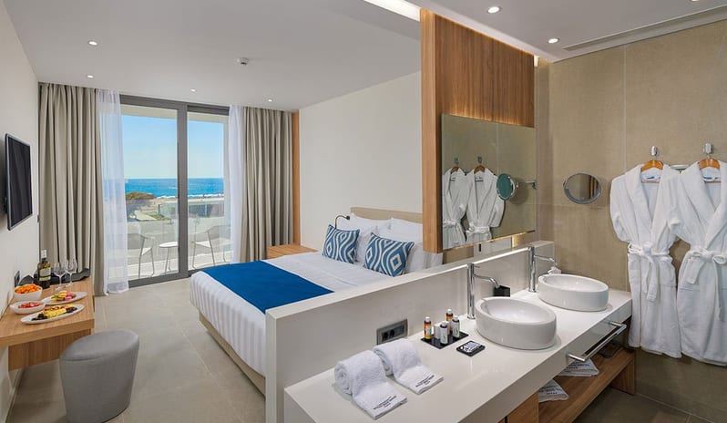 europe-holidays-greece-rhodes-gennadi-grand-resort-suite-sea-view