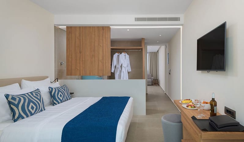 europe-holidays-greece-rhodes-gennadi-grand-resort-suite-sea-view