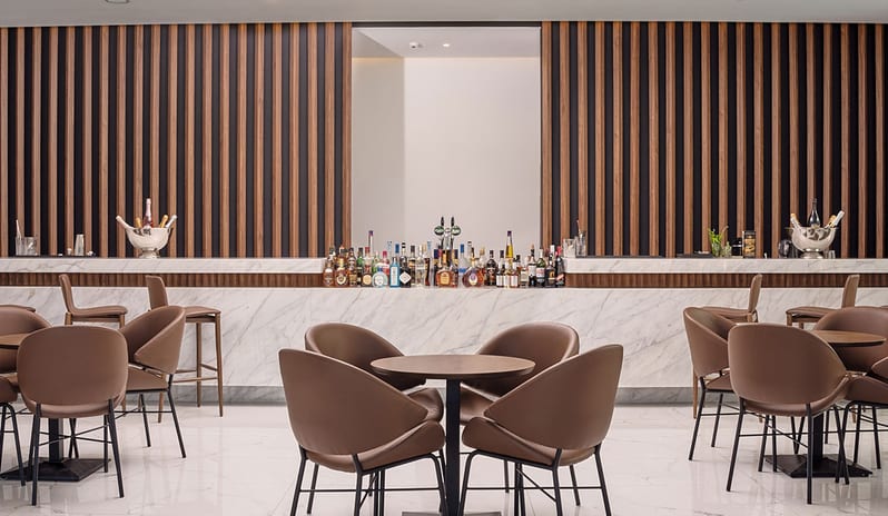 europe-holidays-greece-rhodes-lindos-grand-resort-spa-la- blanc-de-blancs-lounge