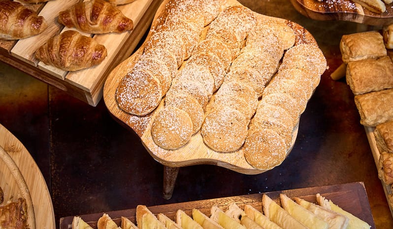 europe-holidays-greece-rhodes-lindos-grand-resort-spa-terra-mare