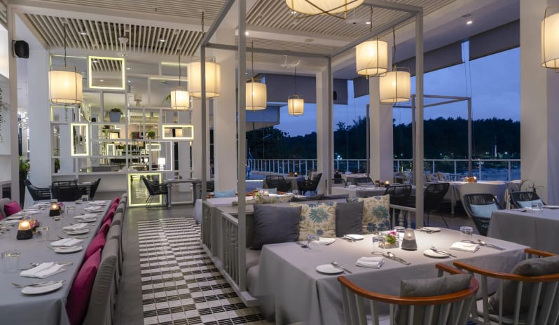 thailand-holidays-phuket-the-nai-harn-phuket-cosmo