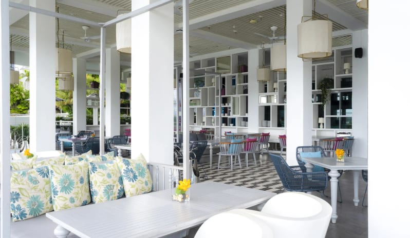 thailand-holidays-phuket-the-nai-harn-phuket-cosmo