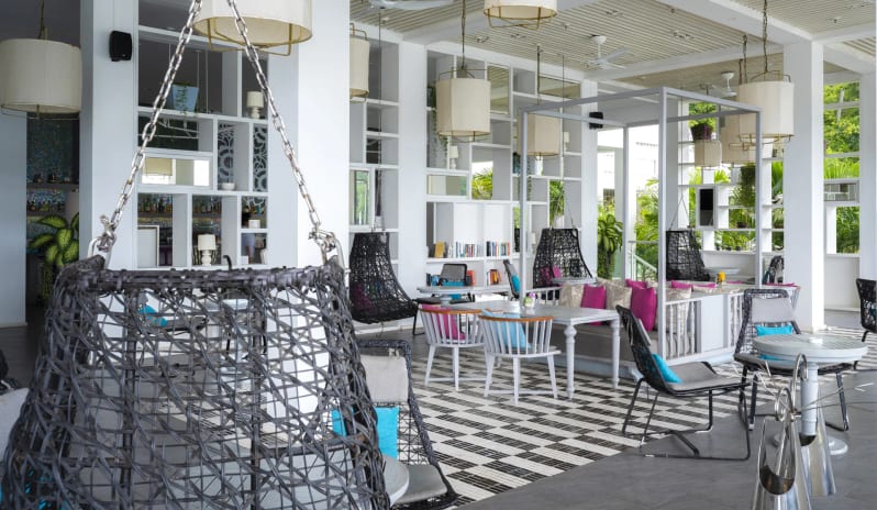 thailand-holidays-phuket-the-nai-harn-phuket-cosmo