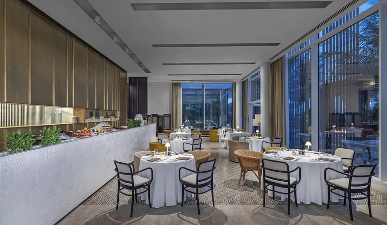 middle-east-holidays-ajman-al-zorah-beach-resort-aquario