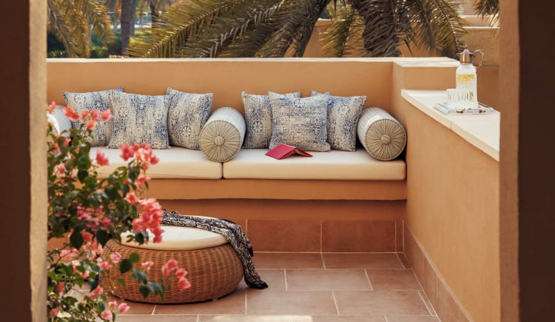 middle-east-holidays-dubai-one-only-royal-mirage-residence- rooftop-suite