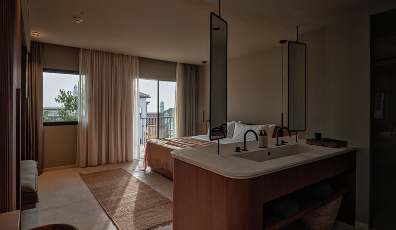 europe-holidays-spain-costa-del-sol-oku-andalusia-classic- sea-view-room