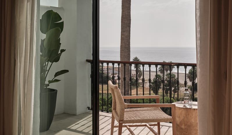 europe-holidays-spain-costa-del-sol-oku-andalusia-suite- sea-view