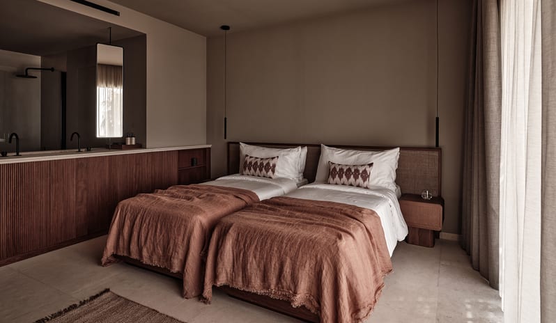 europe-holidays-spain-costa-del-sol-oku-andalusia-two- bedroom-deluxe-suite-private-pool