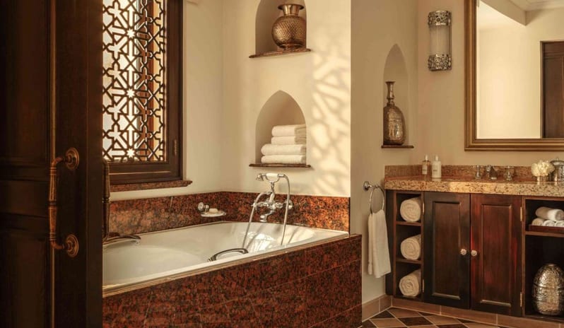 middle-east-holidays-dubai-one-only-royal-mirage-arabian- court-one-bedroom-prince-suite