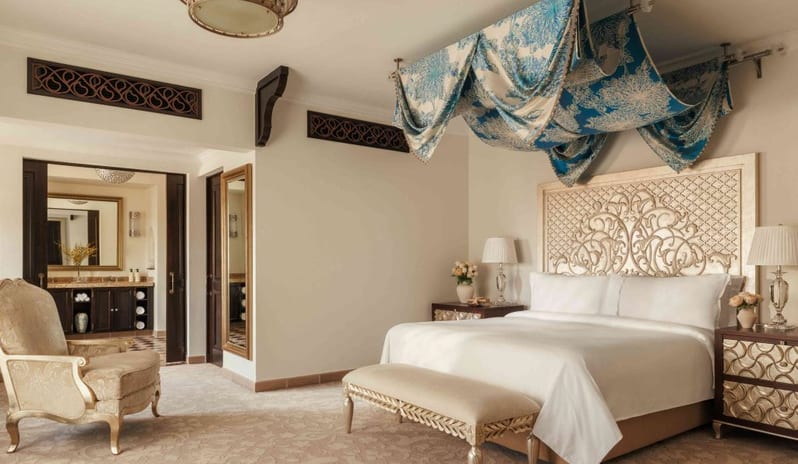 middle-east-holidays-dubai-one-only-royal-mirage-arabian- court-one-bedroom-prince-suite
