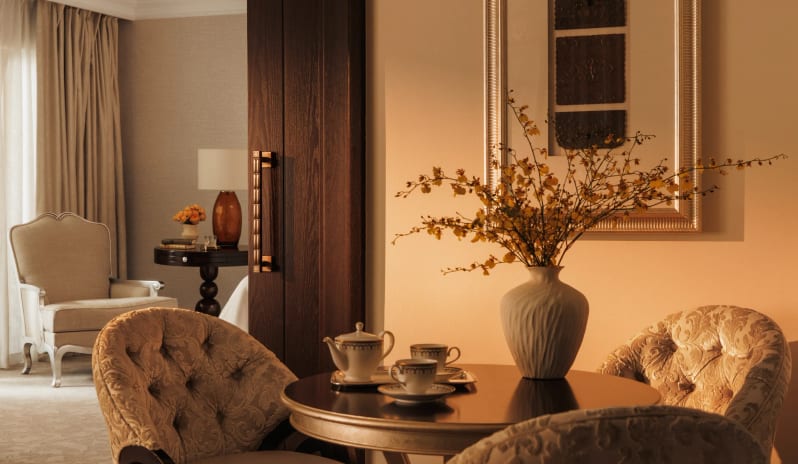 middle-east-holidays-dubai-one-only-royal-mirage-arabian- court-one-bedroom-executive-suite