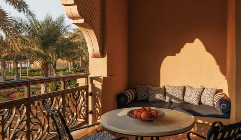middle-east-holidays-dubai-one-only-royal-mirage-residence- executive-suite