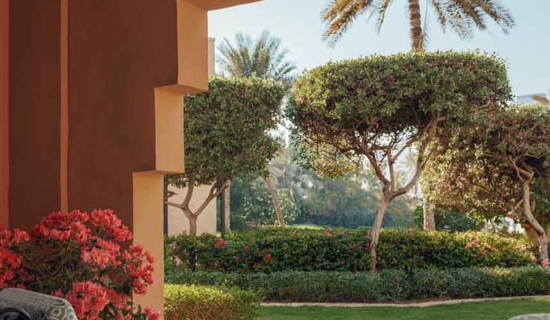 middle-east-holidays-dubai-one-only-royal-mirage-residence- junior-suite-terraceview