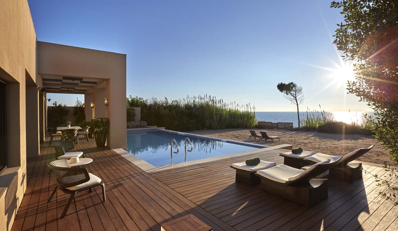 europe-holidays-greece-costa-navarino-the-romanos-a-luxury-collection-resort-costa-navarino-ambassador-infinity- villas-ithomi&sapienza