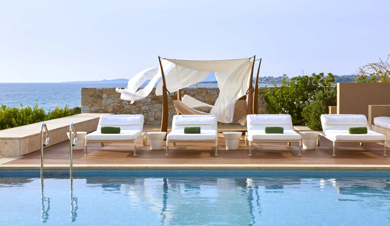 europe-holidays-greece-costa-navarino-the-romanos-a-luxury-collection-resort-costa-navarino-royal-villa-koroni