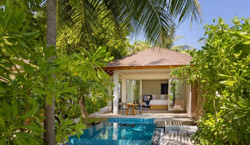 indian-ocean-holidays-maldives-avani-fares-maldives-resort-two-bedroom-beach-pool-villa