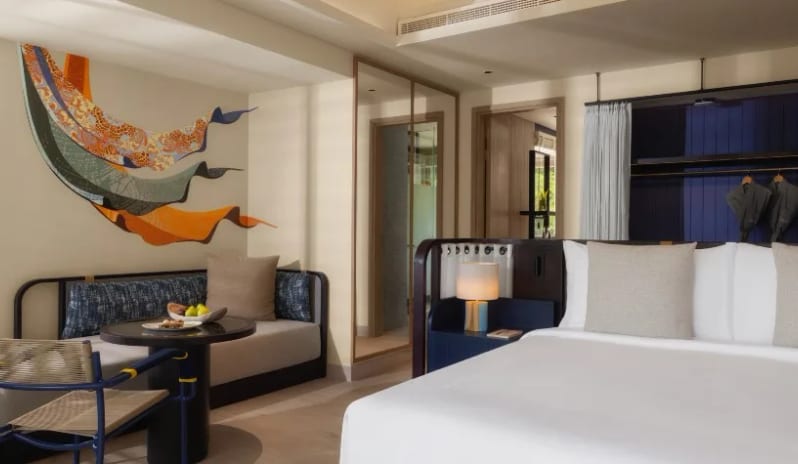 indian-ocean-holidays-maldives-avani-fares-maldives-resort-premium-ocean-view-room