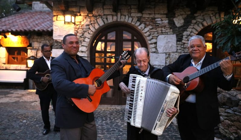 caribbean-holidays-dominican-republic-casa-de-campo-resort-villas-hotel-la-piazzetta