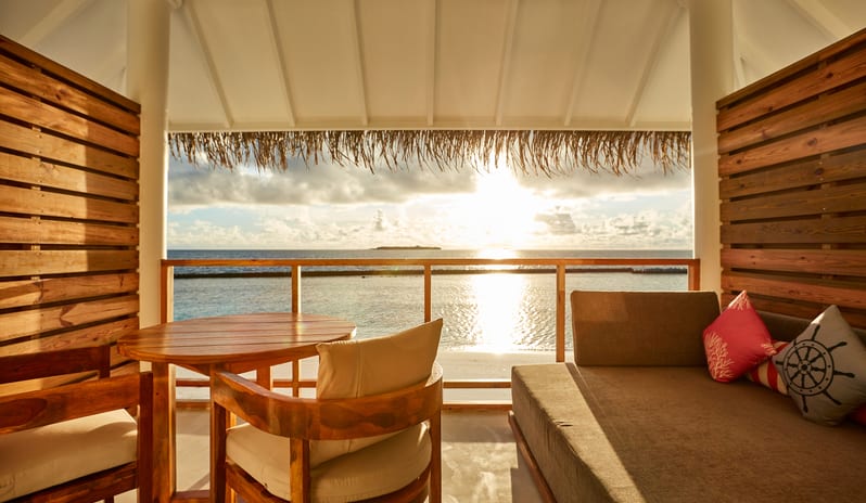 indian-ocean-holidays-maldives-sun-siyam-iru-veli-beach- residence-with-pool-(two-storey)