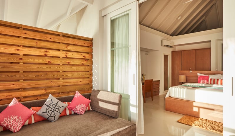 indian-ocean-holidays-maldives-sun-siyam-iru-veli-beach- residence-with-pool-(two-storey)