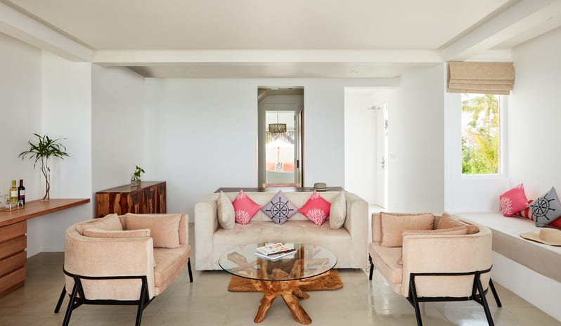 indian-ocean-holidays-maldives-sun-siyam-iru-veli-beach- residence-with-pool-(two-storey)