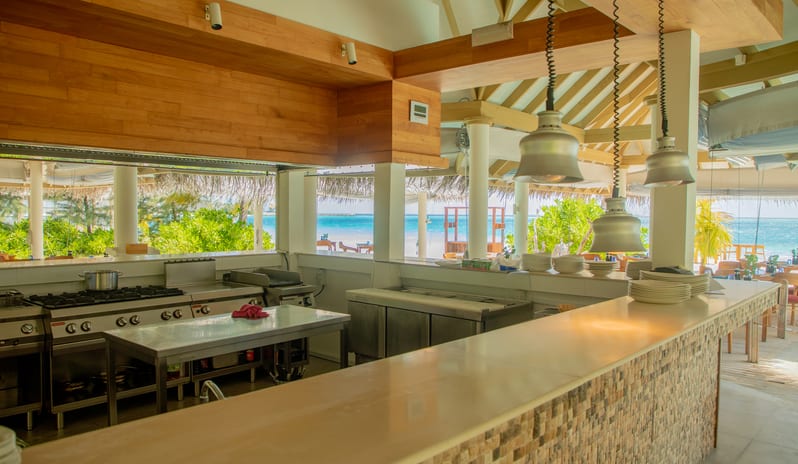 indian-ocean-holidays-maldives-sun-siyam-iru-veli-grouper- grill