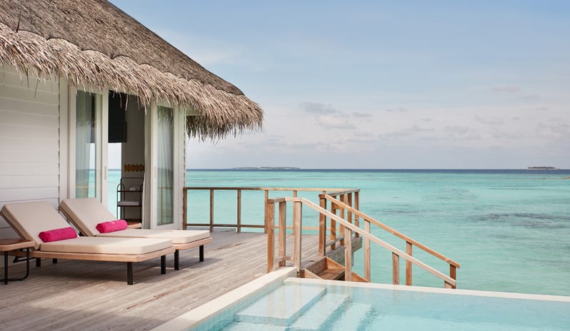 indian-ocean-holidays-maldives-sun-siyam-iru-veli-ocean- residence-with-pool