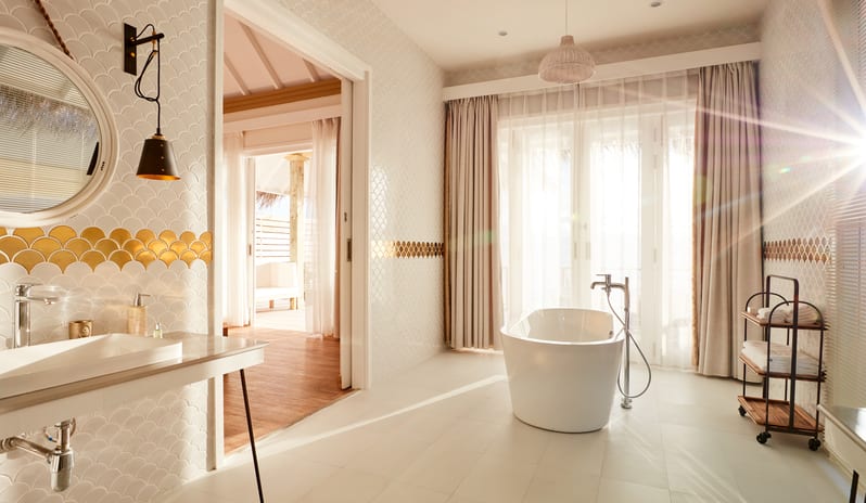 indian-ocean-holidays-maldives-sun-siyam-iru-veli-ocean- villa-with-pool