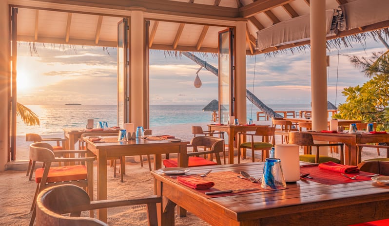 indian-ocean-holidays-maldives-sun-siyam-iru-veli-aqua- orange