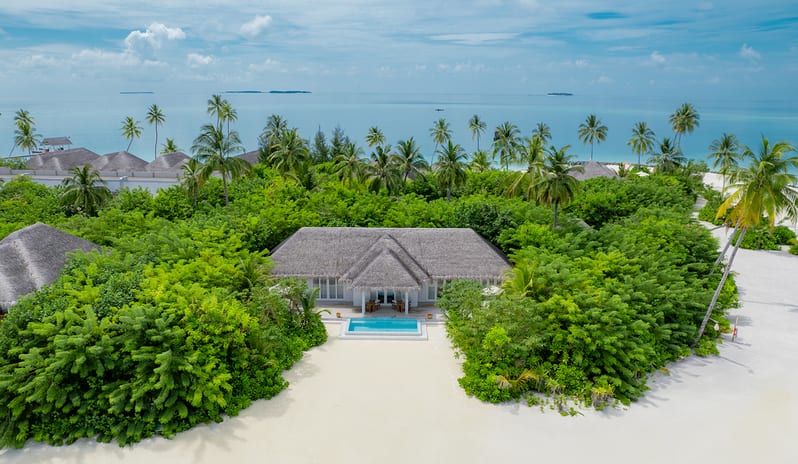 indian-ocean-holidays-maldives-sun-siyam-iru-veli-two- -bedroom-beach-residence-with-pool