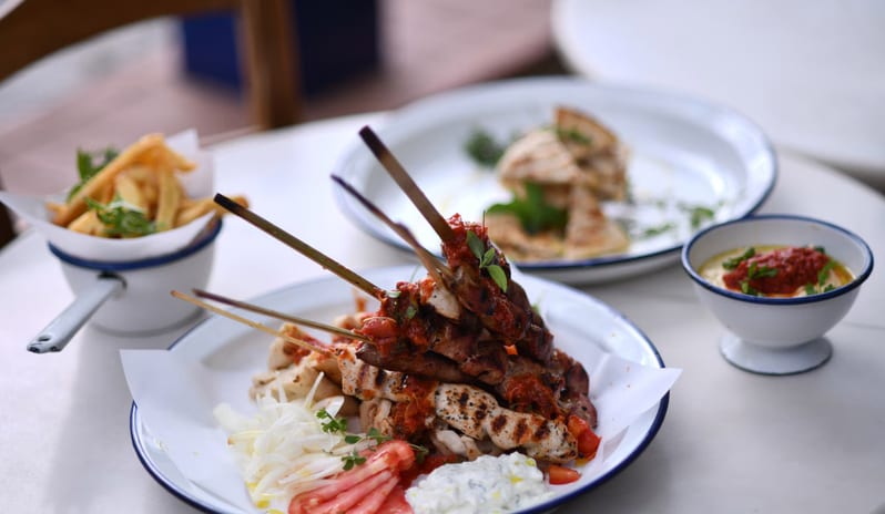 europe-holidays/greece/costa-navarino/the-romanos-a-luxury-collection-resort-costa-navarino-souvlakerie