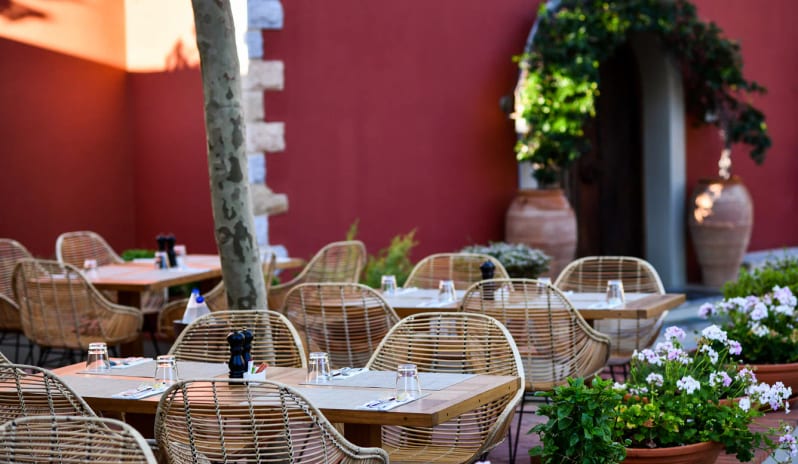 europe-holidays-greece-costa-navarino-the-westin-resort-costa-navarino-hotel-kooc-taverna-secrets