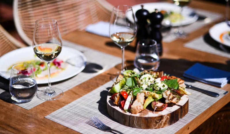 europe-holidays-greece-costa-navarino-the-westin-resort-costa-navarino-hotel-kooc-taverna-secrets