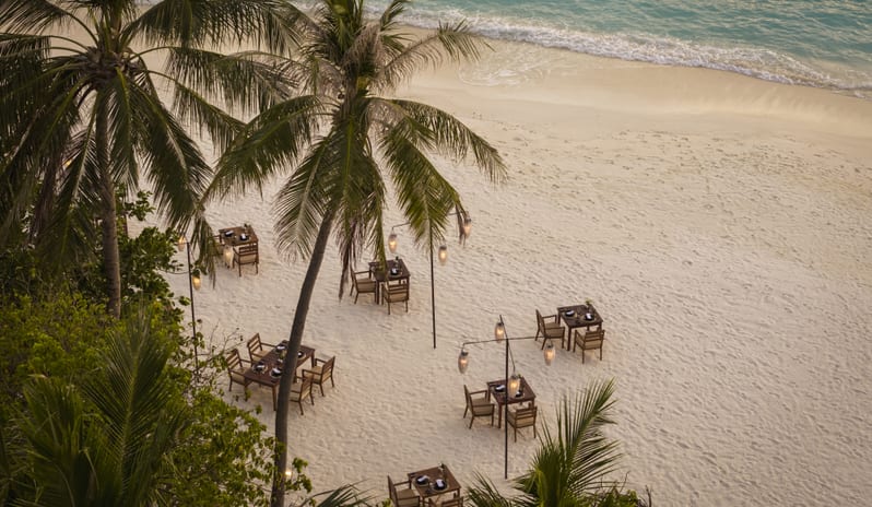 indian-ocean-holidays/maldives/sun-siyam-iru-fushi-hotel-islander’s-grill