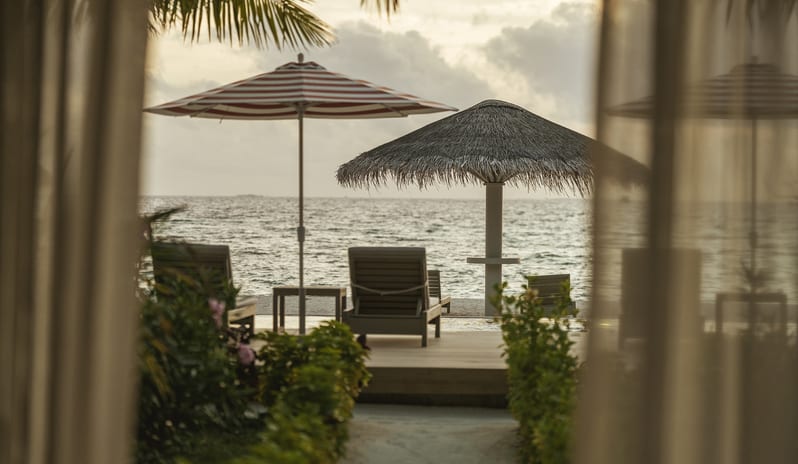 indian-ocean-holidays-maldives-sun-siyam-olhuveli-beach-pavilion
