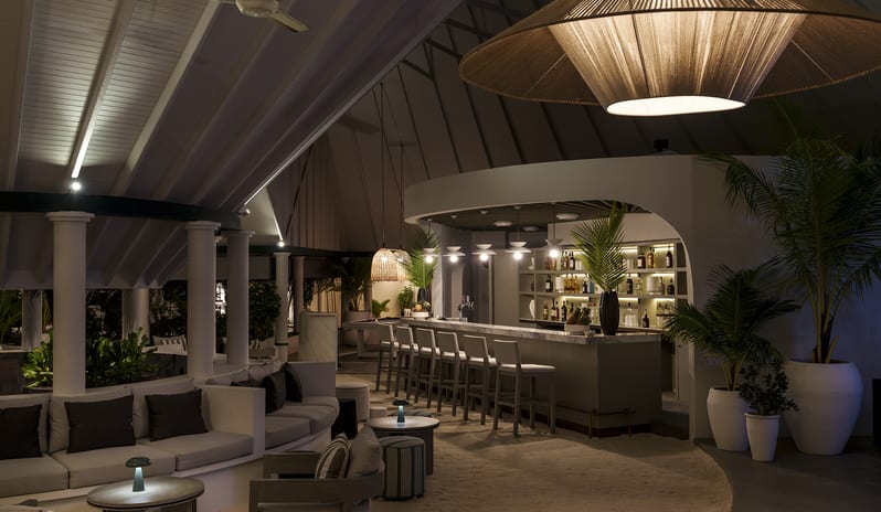 indian-ocean-holidays-maldives-sun-siyam-vilu-reef-maldives-the-nautilus