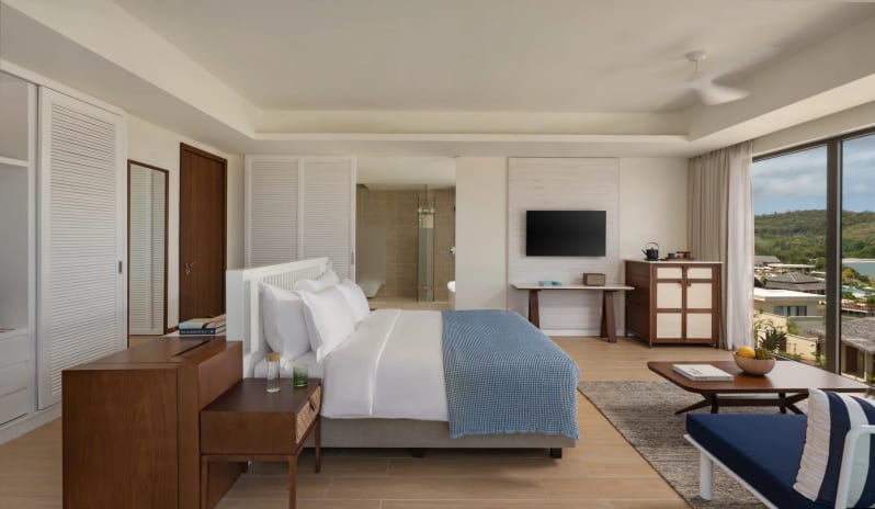 caribbean-holidays-grenada-six-senses-la-sagesse-grenada-bay-view-pool-suite-king-bedroom