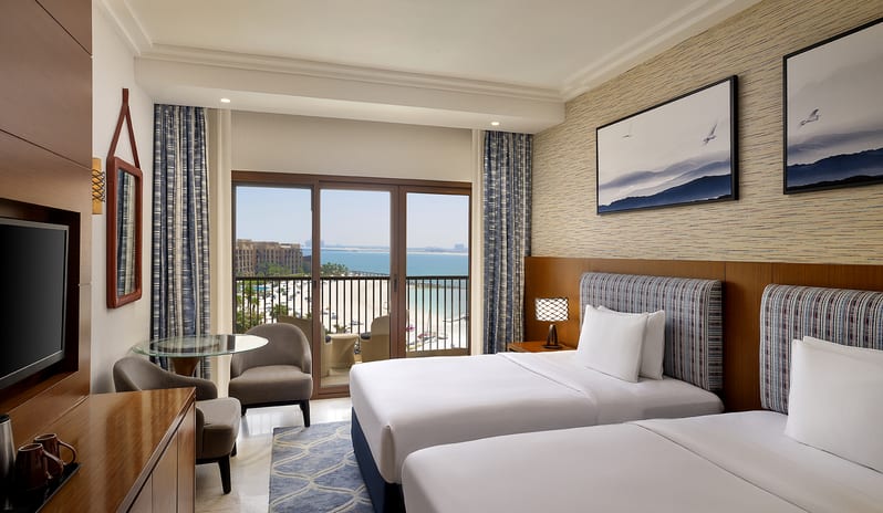 middle-east-holidays-ras-al-khaimah-doubletree-by-hilton-resort-spa-marjan-island-hotel-family-guest-room