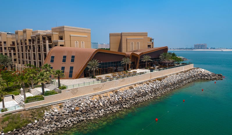 middle-east-holidays-ras-al-khaimah-doubletree-by-hilton-resort-spa-marjan-island-hotel-meze