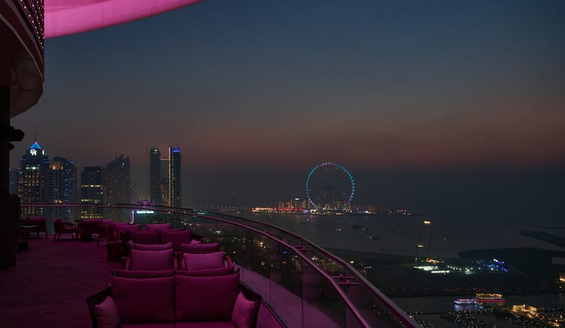 middle-east-holidays-dubai-w-dubai-mina-seyahi-attiko